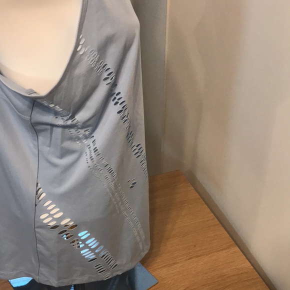 Tank top Adidas Aeroready, size XL - Picture 6 of 7